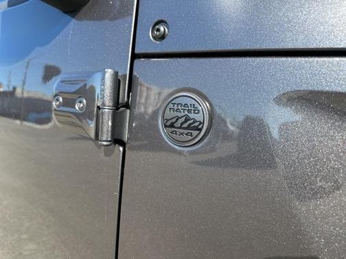 2024 Jeep Gladiator Sport