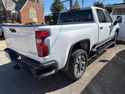 2024 Chevrolet Silverado 2500 Custom
