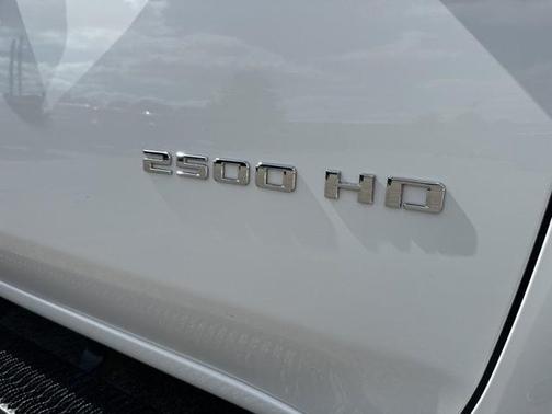 2024 Chevrolet Silverado 2500 Custom