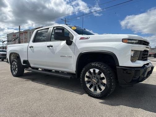 2024 Chevrolet Silverado 2500 Custom