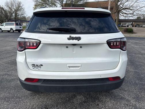 2025 Jeep Compass Latitude