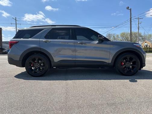 2024 Ford Explorer ST