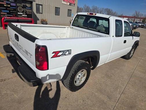 2004 Chevrolet Silverado 1500 Work Truck