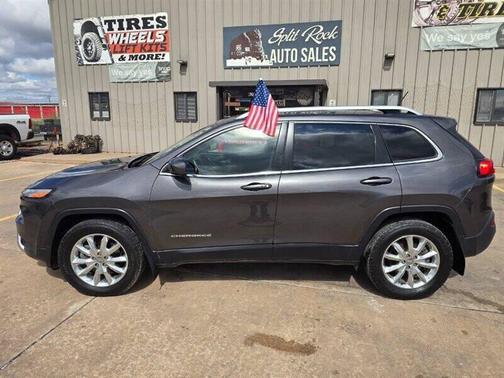 Granite Crystal Metallic Clearcoat 2015 Jeep Cherokee Limited