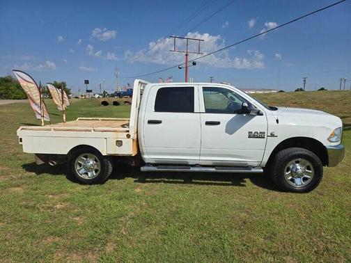 2018 RAM 2500 Tradesman Crew Cab 4x4 6'4' Box