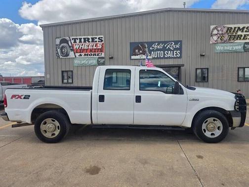 Oxford White Clearcoat 2005 Ford F-350 1OWNER CREW/LONG 8FT-BED RUNS&DRICES GREAT A/C