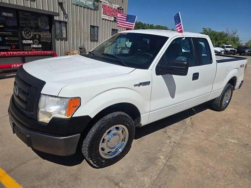 Tuxedo Black Metallic 2013 Ford F-150 XL
