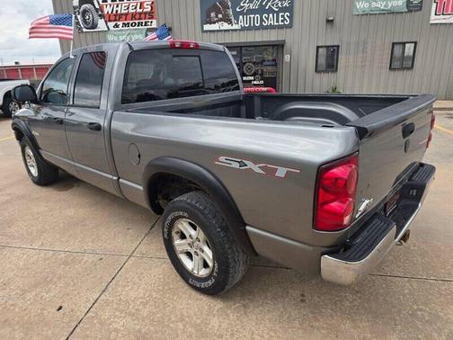 Mineral Gray Metallic Clearcoat 2008 Dodge Ram 1500 SLT Quad Cab
