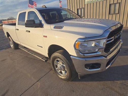 2021 RAM 2500 Tradesman Crew Cab 4x4 8' Box