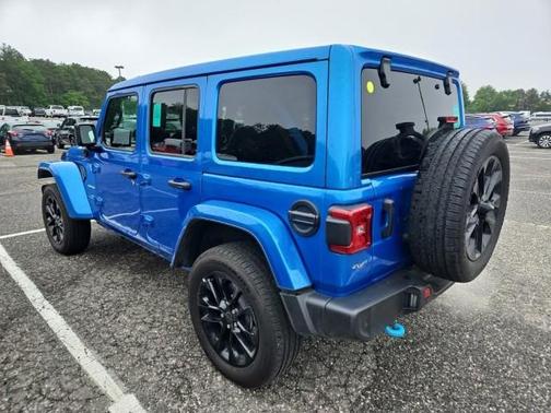 2024 Jeep Wrangler 4xe Sahara