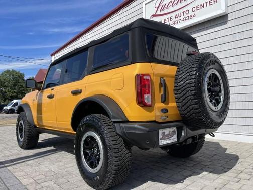 2021 Ford Bronco Black Diamond