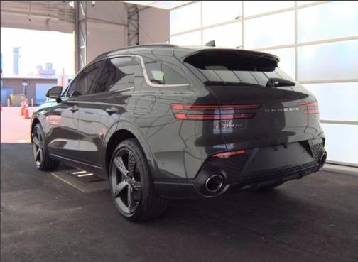 2025 Genesis GV70 2.5T