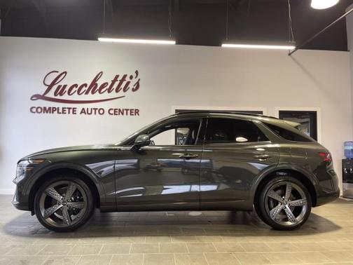 2025 Genesis GV70 2.5T