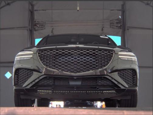 2025 Genesis GV70 2.5T