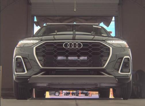 2023 Audi Q5 45 S line Prestige