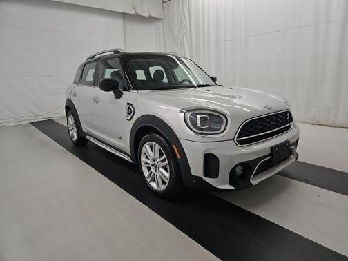 2023 MINI Countryman Cooper S