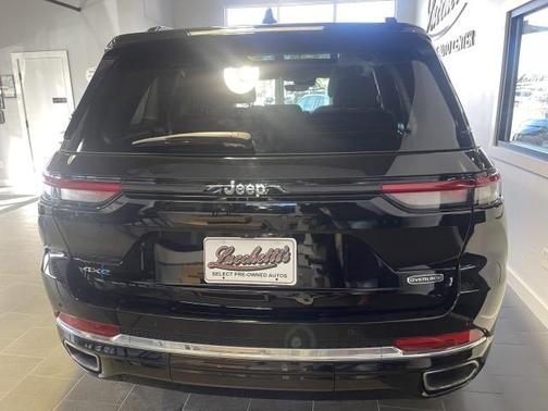 2022 Jeep Grand Cherokee 4xe Overland