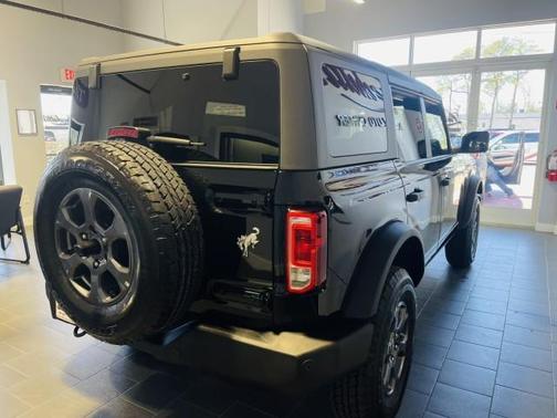 Shadow Black 2025 Ford Bronco Big Bend