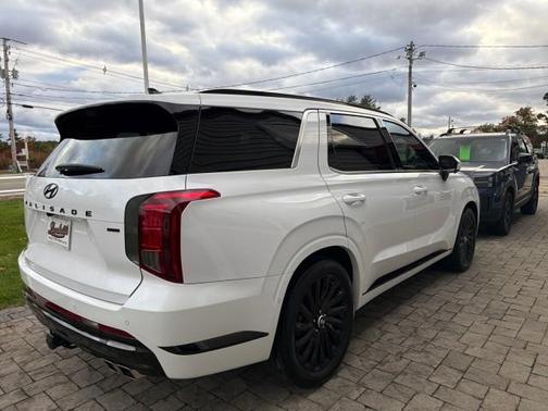 2024 Hyundai PALISADE Calligraphy Night Edition
