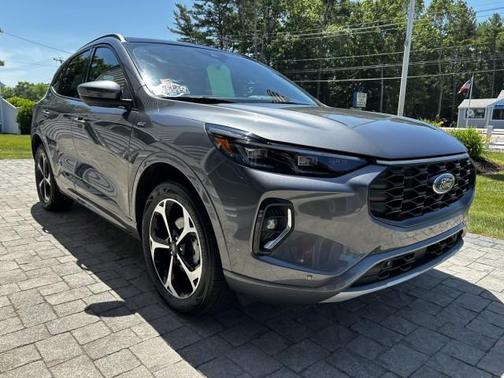 2023 Ford Escape ST-Line Elite