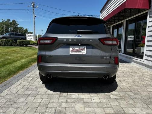 2023 Ford Escape ST-Line Elite