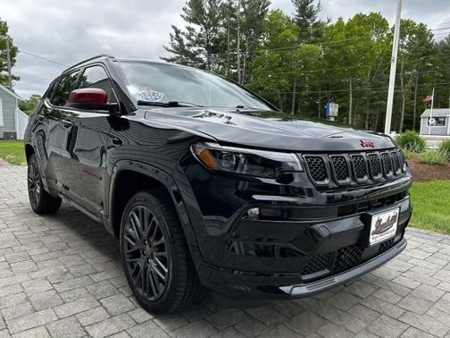 2023 Jeep Compass (RED) Edition