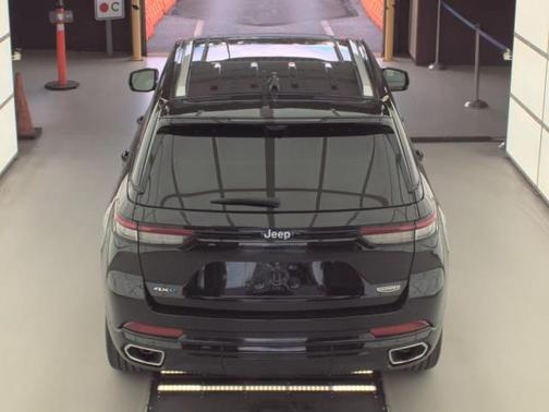 2023 Jeep Grand Cherokee 4xe Summit