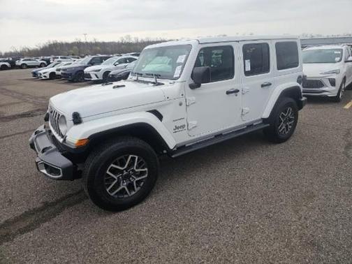 Bright White Clearcoat 2024 Jeep Wrangler Sahara