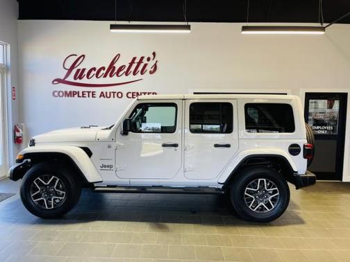 Bright White Clearcoat 2024 Jeep Wrangler Sahara
