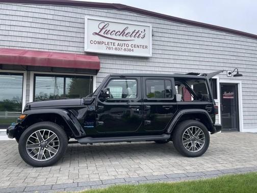 2022 Jeep Wrangler Unlimited 4xe Sahara