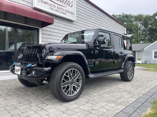 2022 Jeep Wrangler Unlimited 4xe Sahara