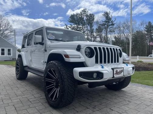 2022 Jeep Wrangler Unlimited 4xe Sahara
