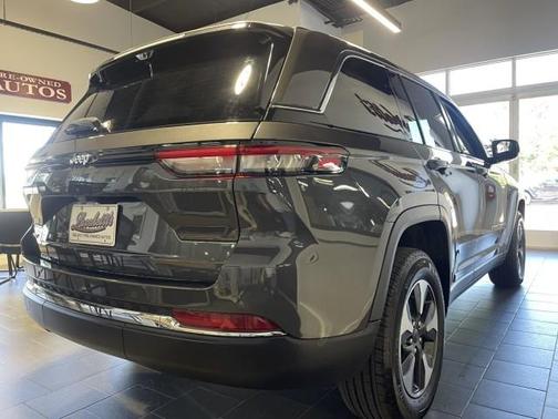 2023 Jeep Grand Cherokee 4xe Base