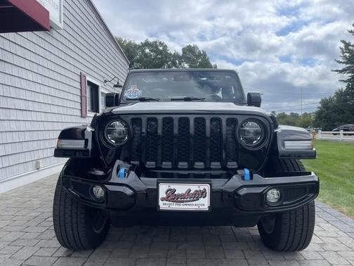 2022 Jeep Wrangler Unlimited 4xe Sahara