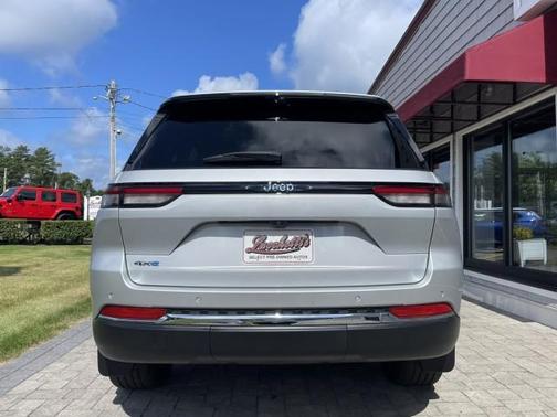 2023 Jeep Grand Cherokee 4xe 30th Anniversary