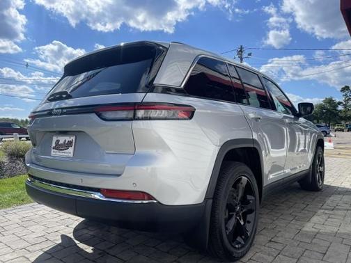 2023 Jeep Grand Cherokee 4xe 30th Anniversary