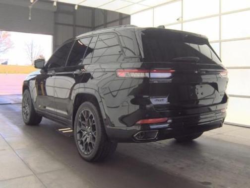 Diamond Black 2024 Jeep Grand Cherokee Summit
