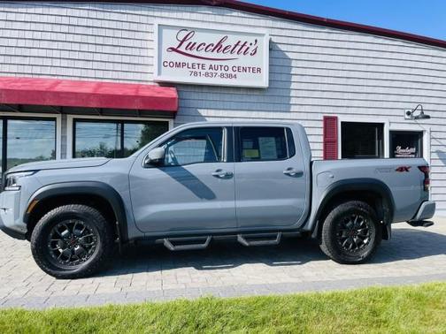 Boulder Gray Pearl 2023 Nissan Frontier PRO-4X