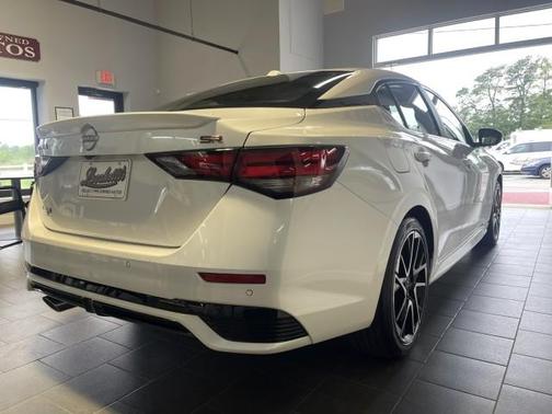 2024 Nissan Sentra SR