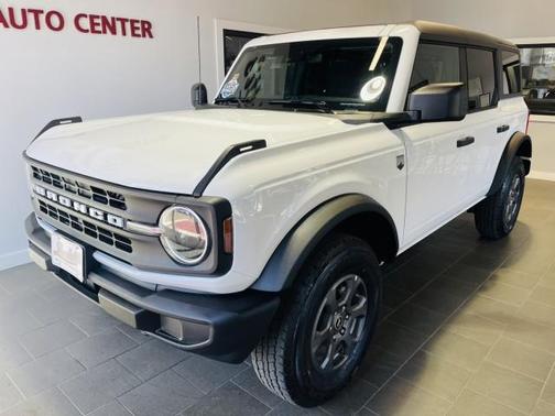 Oxford White 2025 Ford Bronco Big Bend