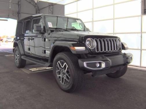 Black Clearcoat 2024 Jeep Wrangler Sahara