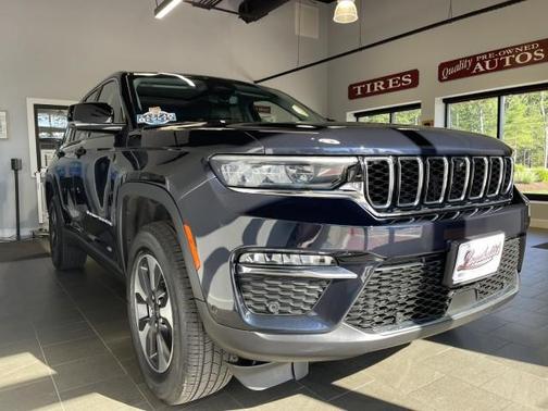 2023 Jeep Grand Cherokee 4xe Base