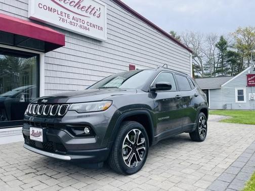 Sting Gray Clearcoat 2023 Jeep Compass Limited