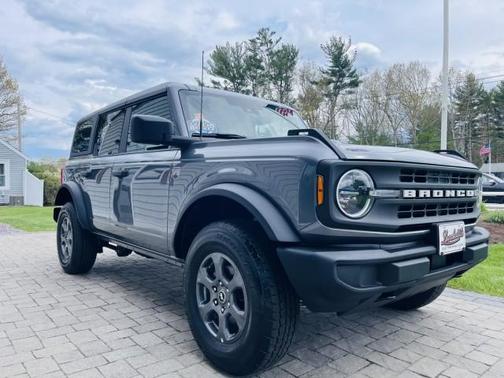 Carbonized Gray Metallic 2025 Ford Bronco Big Bend