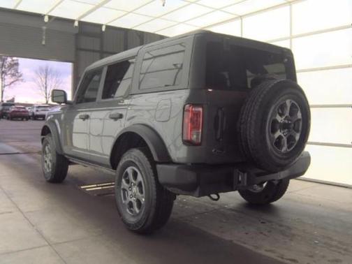 Carbonized Gray Metallic 2025 Ford Bronco Big Bend