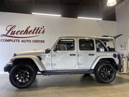 2022 Jeep Wrangler Unlimited 4xe Sahara