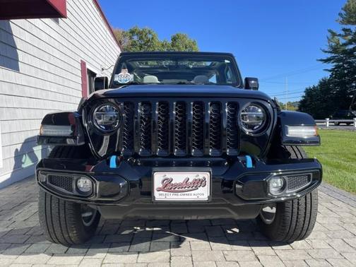 2022 Jeep Wrangler Unlimited 4xe Sahara