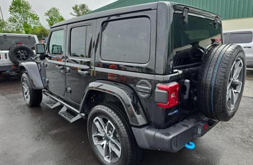 2024 Jeep Wrangler 4xe Sport