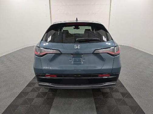 Pearl 2024 Honda HR-V EX-L