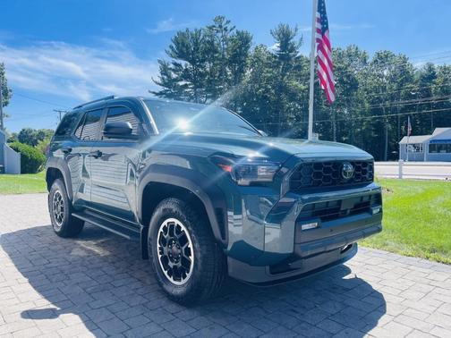 Everest 2025 Toyota 4Runner TRD Off Road Premium